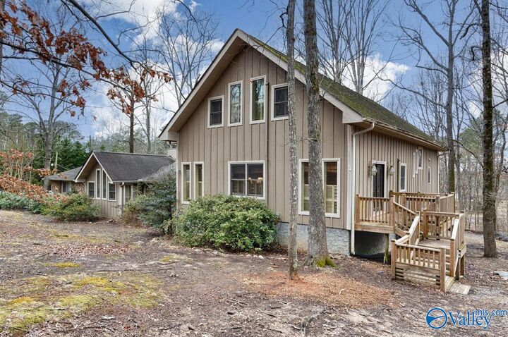 Property Photo: 174 Heather Street AL 35754