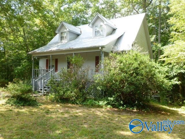 Property Photo:  5615 Cherrywood Drive  AL 35976 