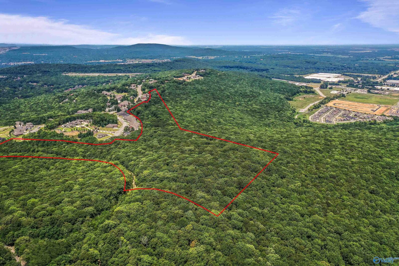 Property Photo: 35.5 Acres Hawks Way AL 35811