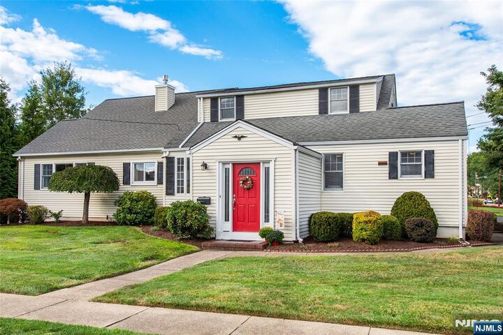 Property Photo: 92 Locust Avenue NJ 07630