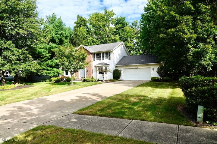 Property Photo:  36767 Meadowdale Drive  OH 44139 