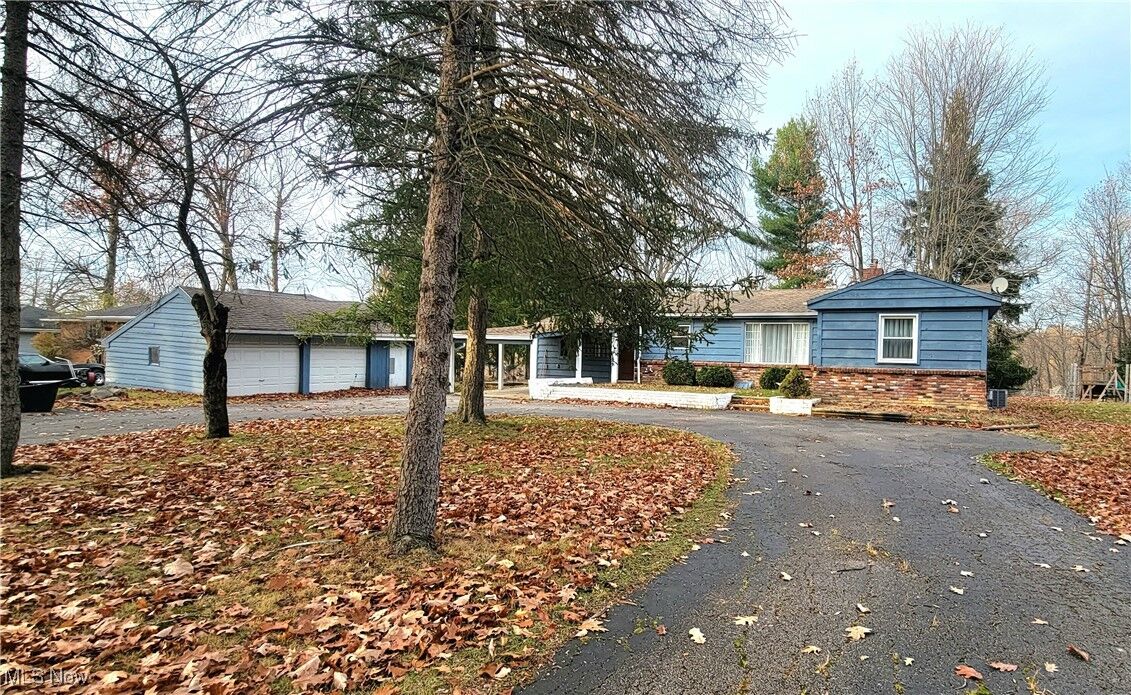 Property Photo: 22601 Harms Road OH 44143