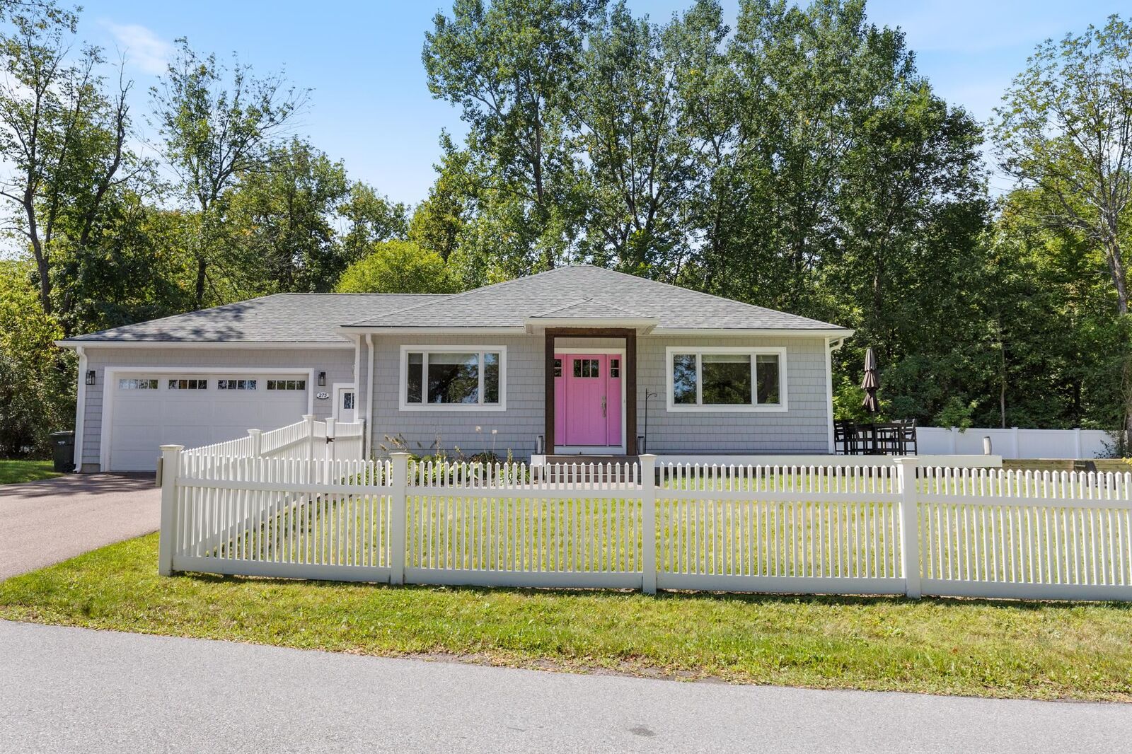 Property Photo: 275 Mills Point Road VT 05446