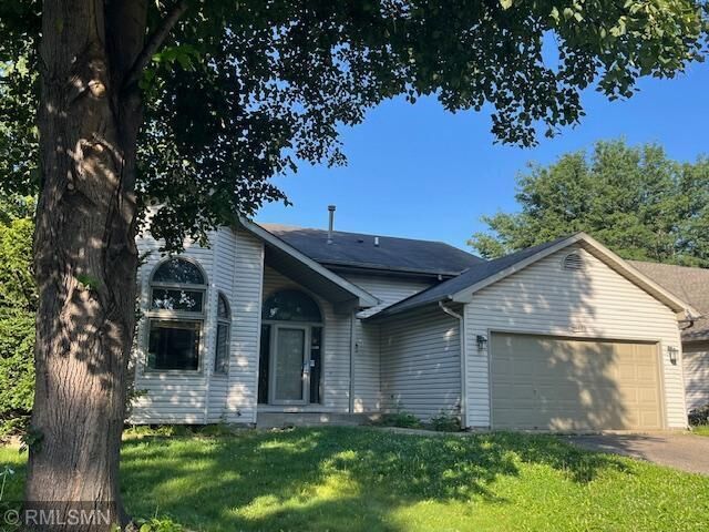 14825 Haven Drive  Apple Valley MN 55124 photo