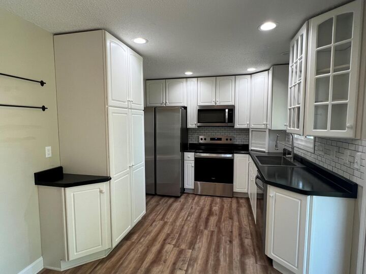 Property Photo: 837 25th Street SE MN 55904