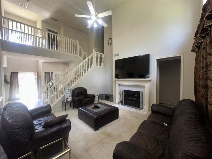 Property Photo:
