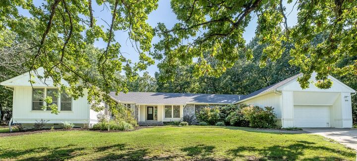 1500 N Canterbury Road  Fayetteville AR 72701 photo