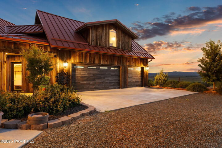 Property Photo: 14800 N Puntenney Road AZ 86305
