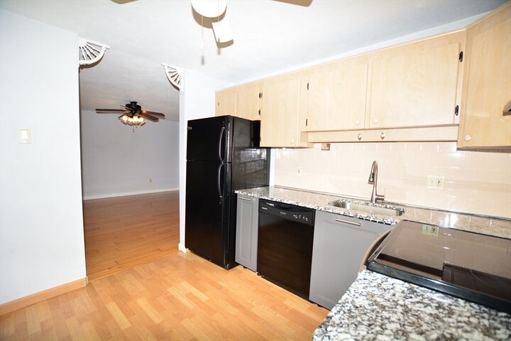 Property Photo:  9-B Mayberry Drive 1  MA 01581 