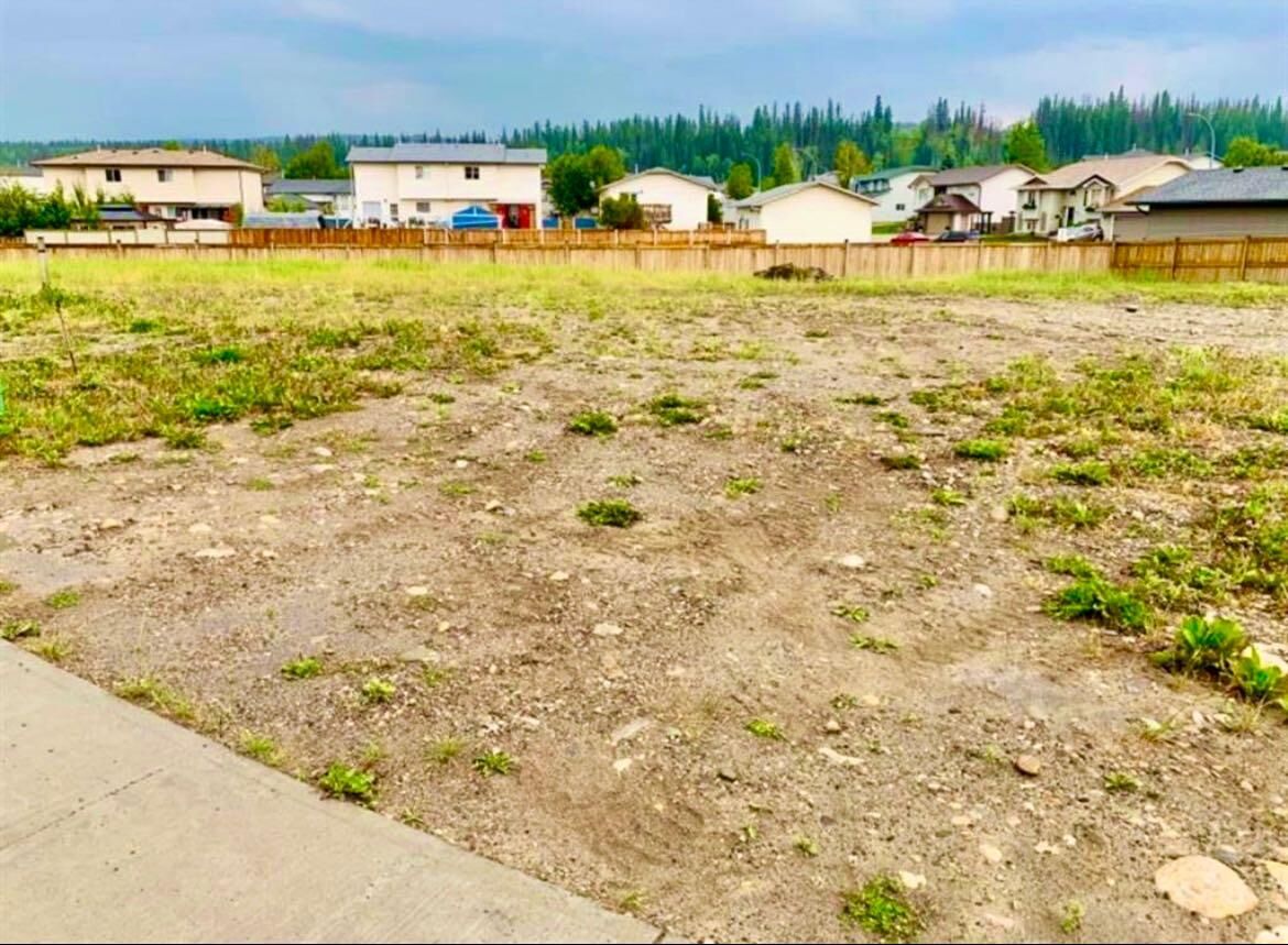 Property Photo: 115 Cache Percotte Cove AB T7V 0C3