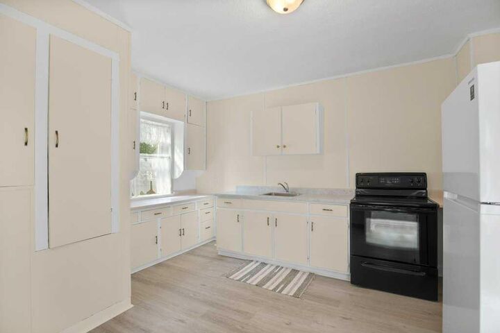 Photo de la propriété: 5812 52 Avenue AB T4N 4K4