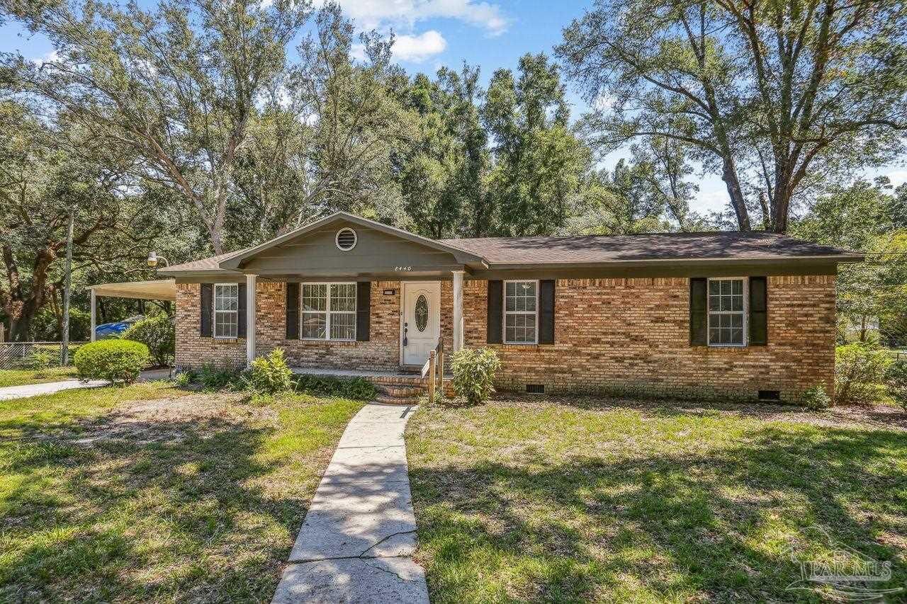 Property Photo:  8440 Kipling St  FL 32514 