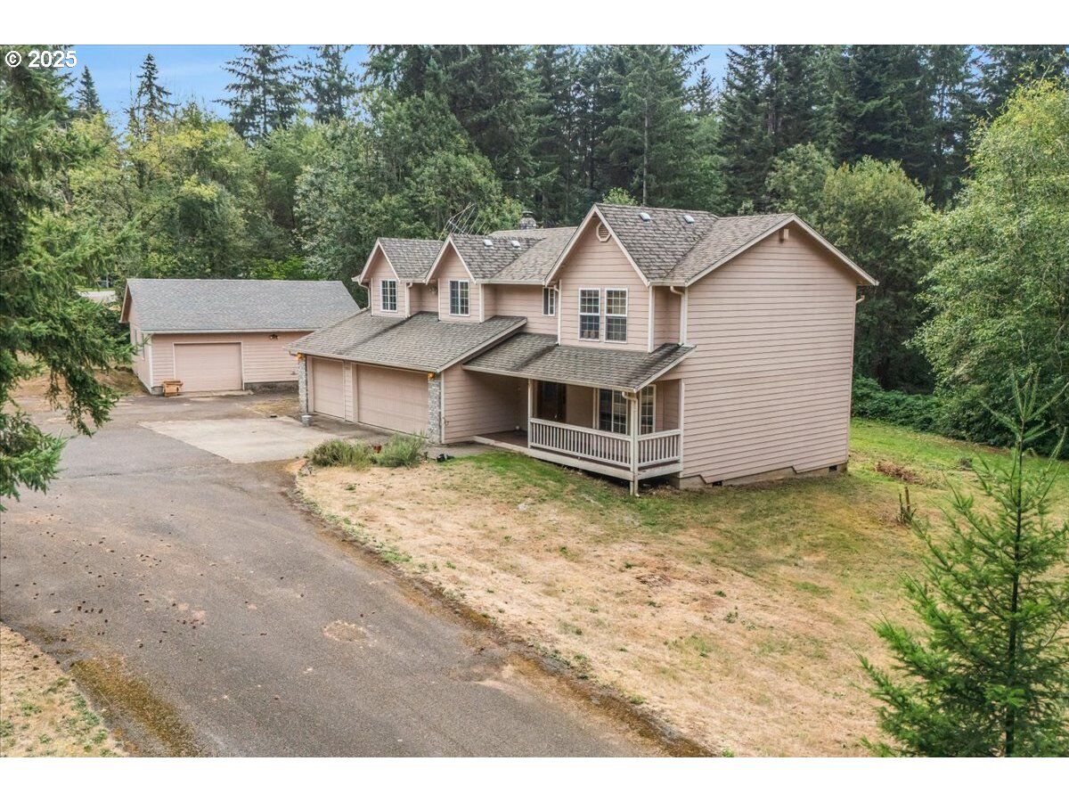 Property Photo: 20615 NE 224th St WA 98604