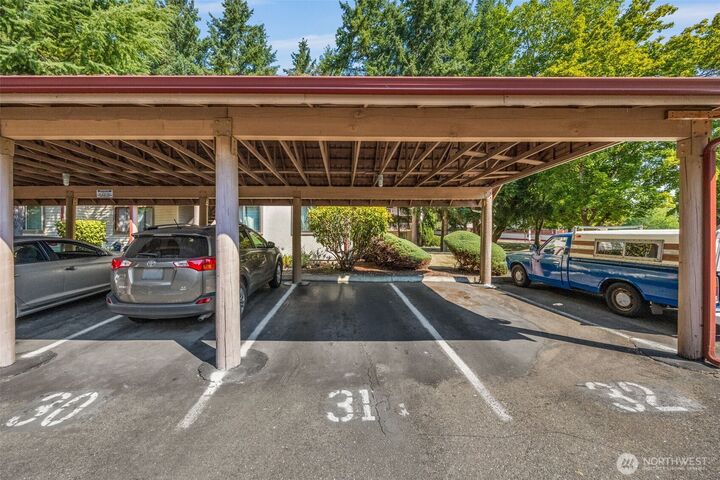 Property Photo:  17509  118th Avenue SE C11  WA 98058 
