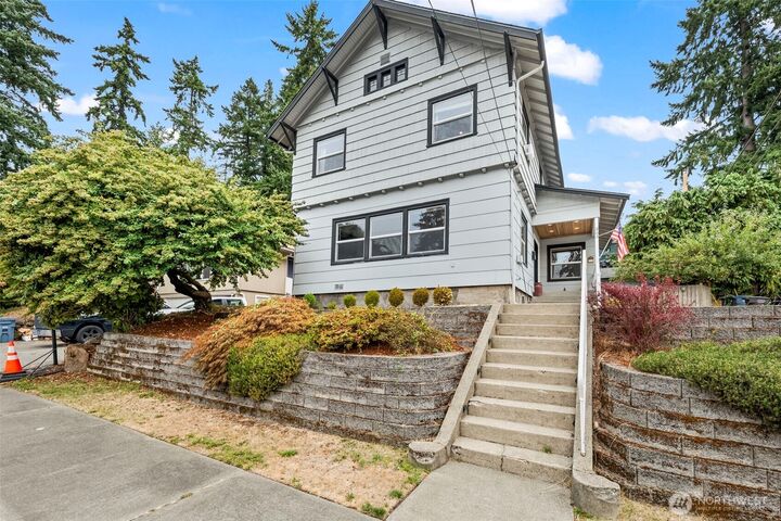 Property Photo:  363  Del Monte Avenue  WA 98466 