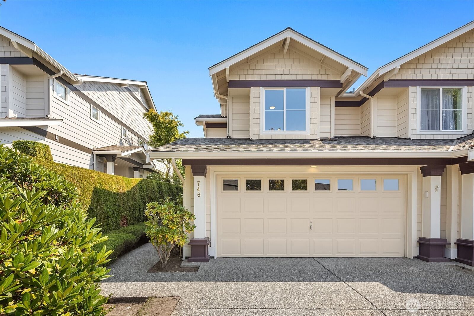 Property Photo:  746  239th Lane SE  WA 98074 