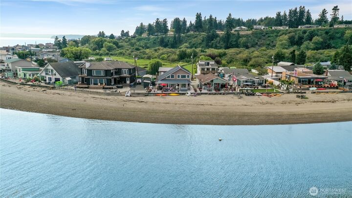 Property Photo: 4019 Priest Point Drive NE WA 98271