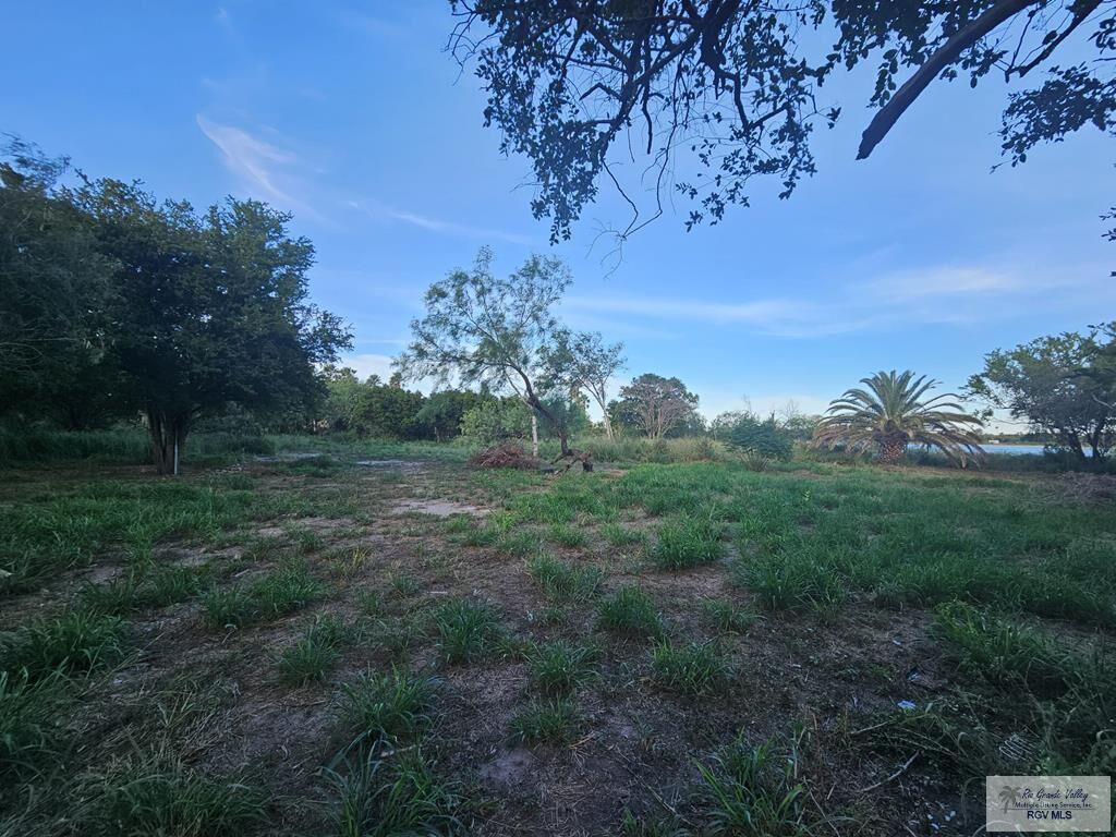 Property Photo: 9200 Lake Shore Dr. TX 78552
