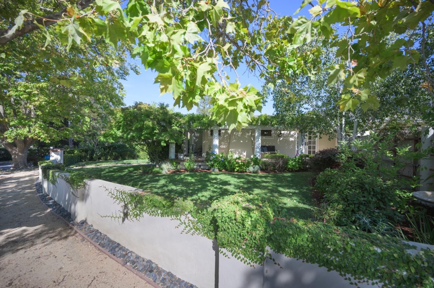 Property Photo: 343 Warren Road CA 94402
