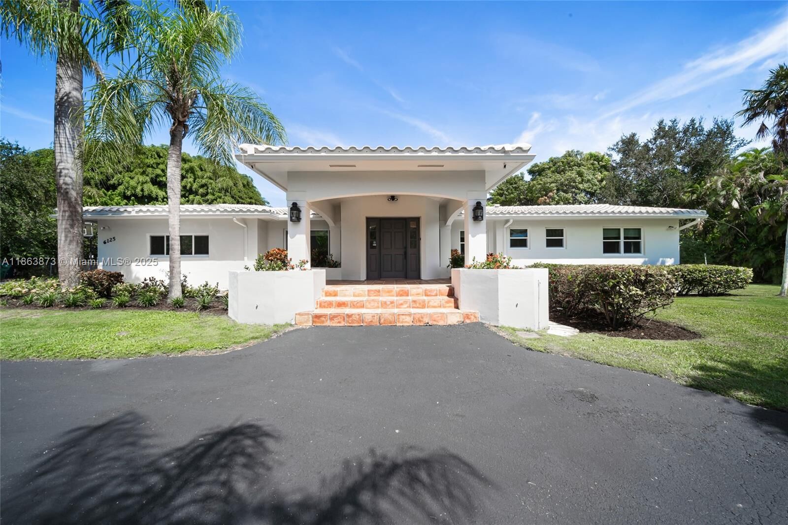 Property Photo:  6125 SW 109th St  FL 33156 