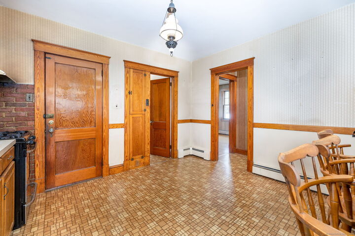 Property Photo: 71 Buell Street CT 06051