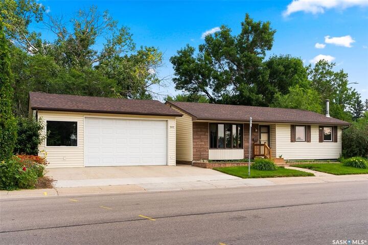 302 Cavendish Street  Regina SK S4N 4J8 photo