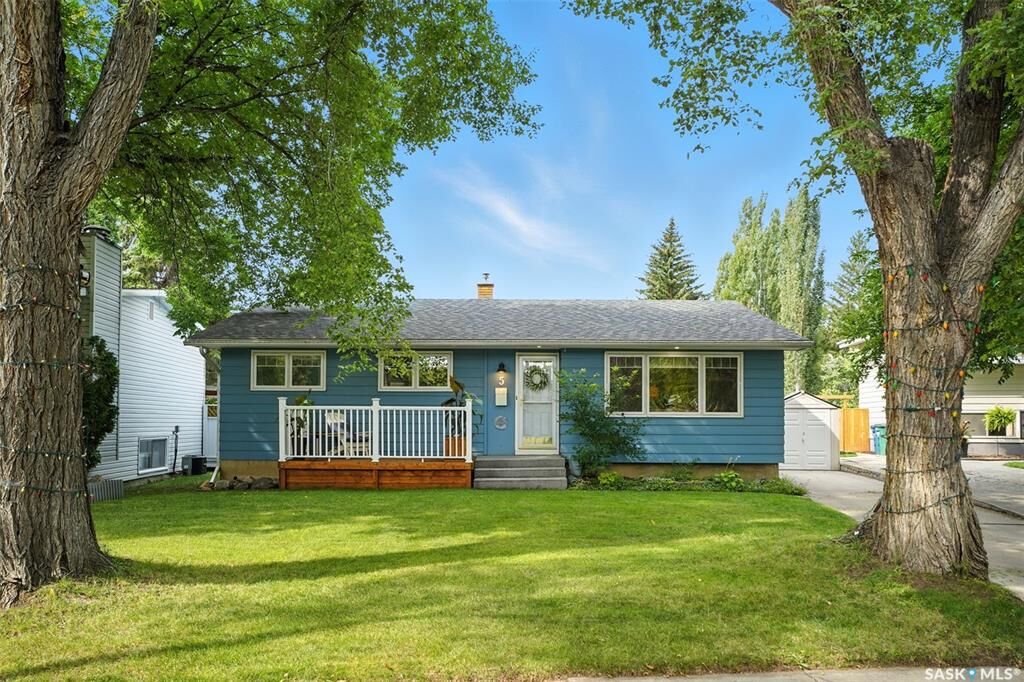 Property Photo:  5 Potter Crescent  SK S7H 3L2 