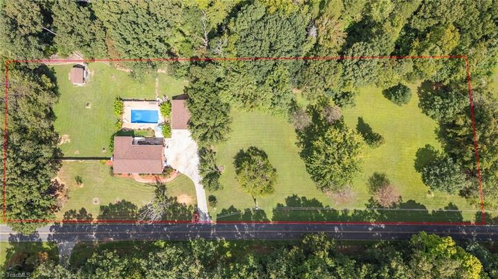 Property Photo:  372 Comanche Drive  NC 27006 