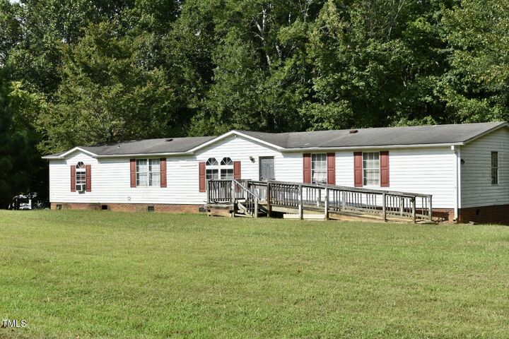 140 Smith Hill Lane  Roxboro NC 27574 photo