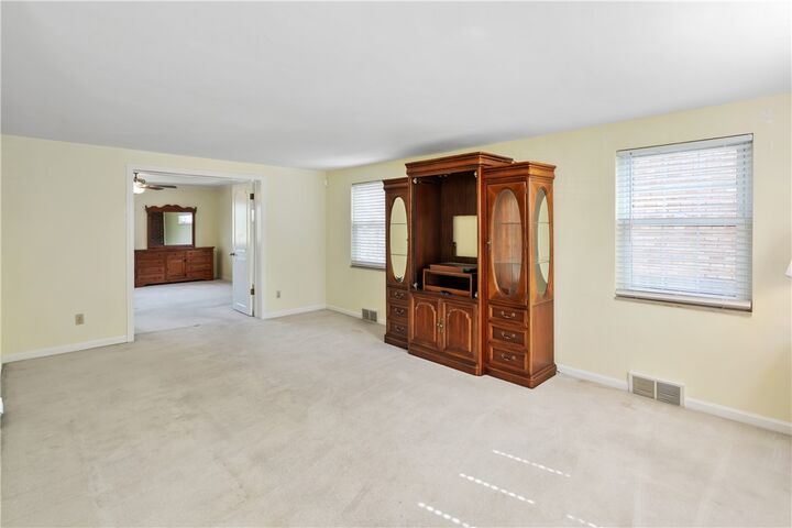 Property Photo:  208 Newburn Ave  PA 15227 
