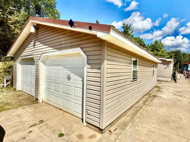 Property Photo: 7 Hummingbird Lane PA 16365