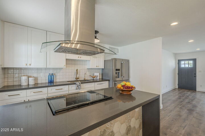 Property Photo: 8409 E Hubbell Street AZ 85257