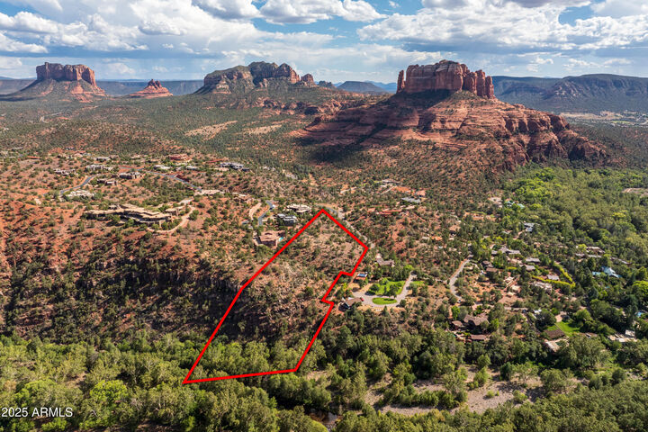 Property Photo:  60-80-100 Casa La Courta Road -  AZ 86336 