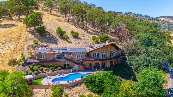 3380 Hidden Valley Lane  Fairfield CA 94534 photo