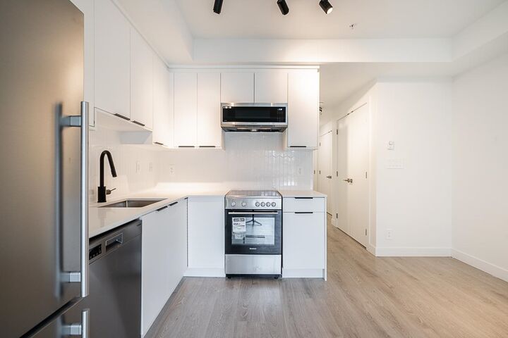 Photo de la propriété: 10616 132 Street 214 BC V3T 0T3