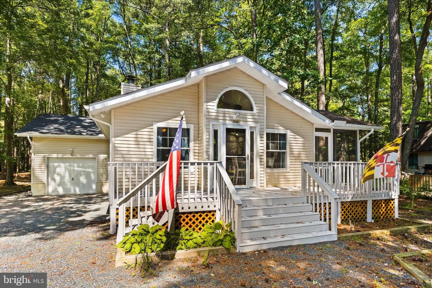 Property Photo:  4 Haven End  MD 21811 