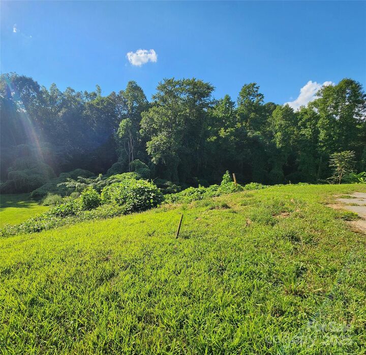 1250 39th Street Circle SW 7  Hickory NC 28602 photo