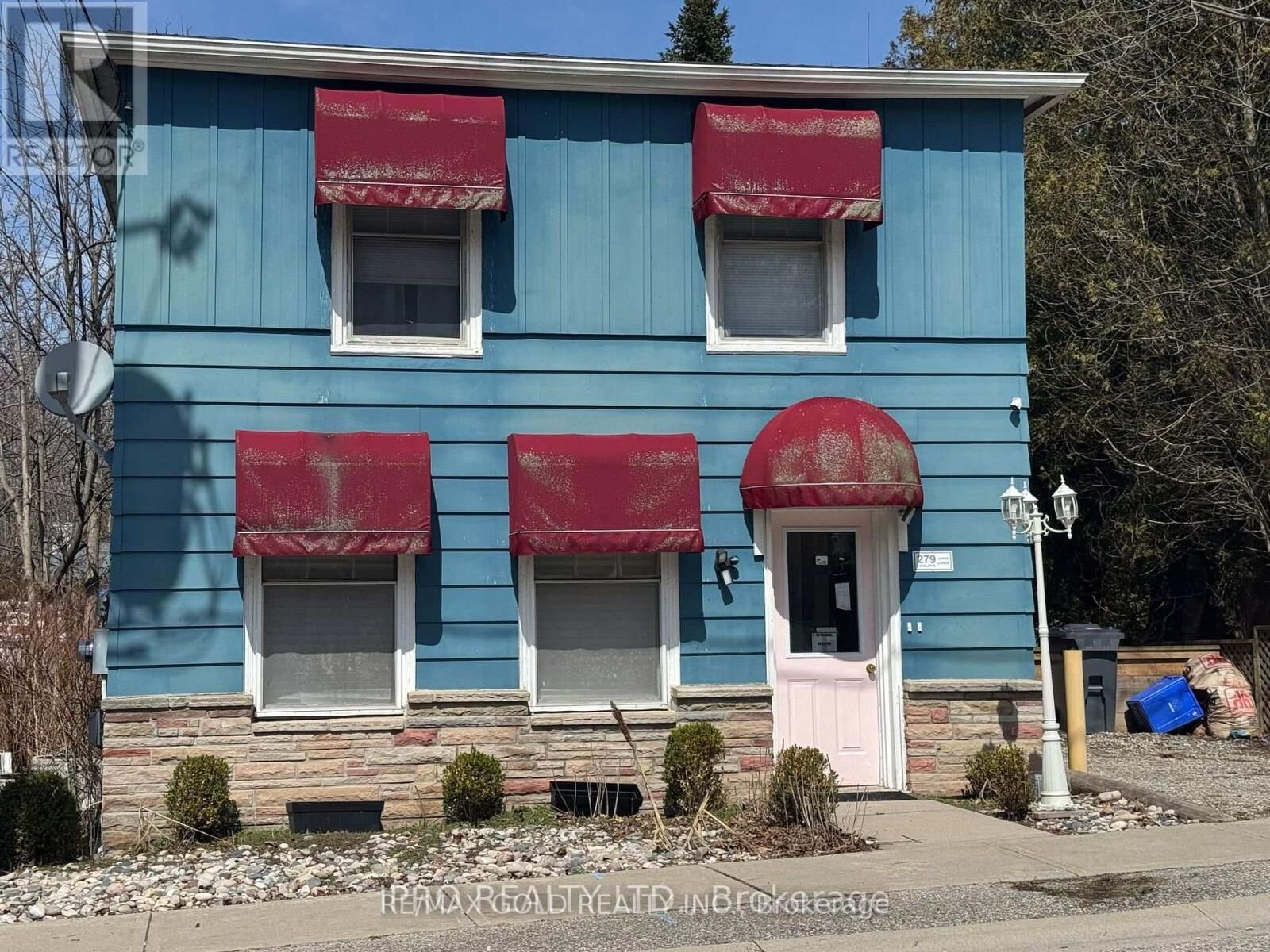Property Photo:  279 Charlotte Street  ON N5L 1A8 