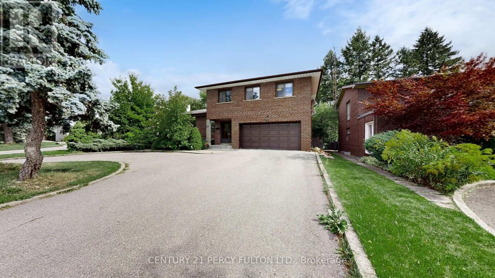 Property Photo:  53 Poinsetta Drive  ON L3T 2T7 