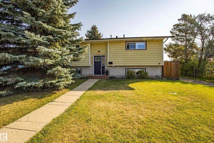 3143 73 Street NW  Edmonton AB T6K 1K2 photo