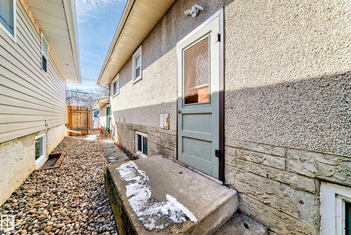 Property Photo: 7807 108 Street NW AB T6E 4M1