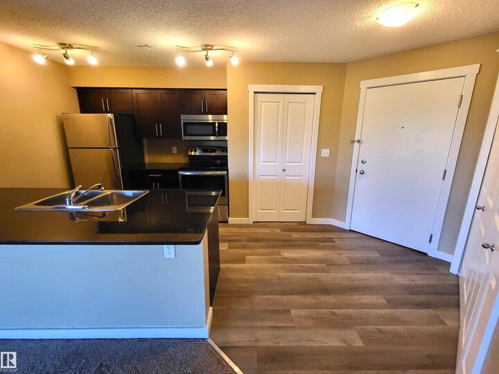 1510 Watt Drive SW 313  Edmonton AB T6X 2E6 photo