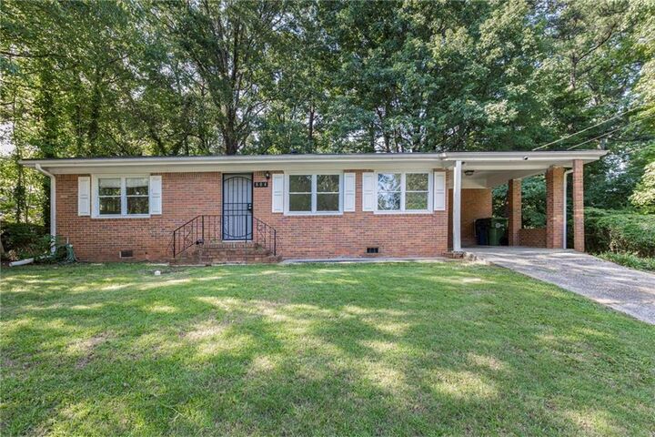 Property Photo: 804 Brookdale Drive SW GA 30315