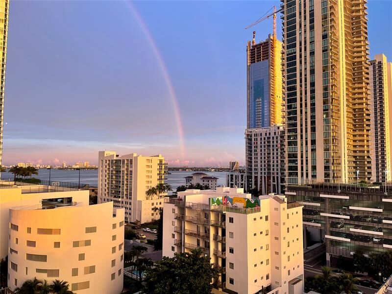 Property Photo: 444 NE 30 St 1006 FL 33137
