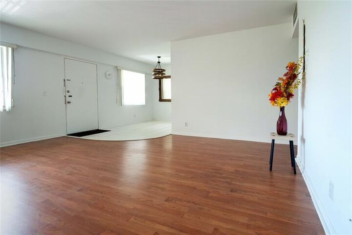 Property Photo: 300 SW 134th Way 402E FL 33027