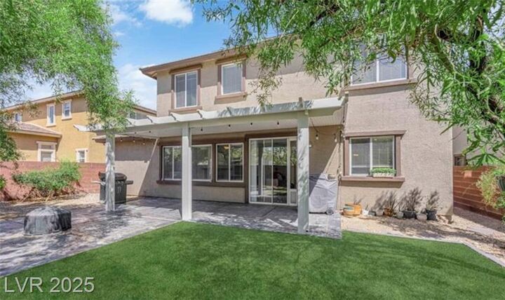 Property Photo: 5466 Fawn Chase Way NV 89135