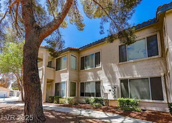 Property Photo:  3090 Tarpon Drive 101  NV 89120 