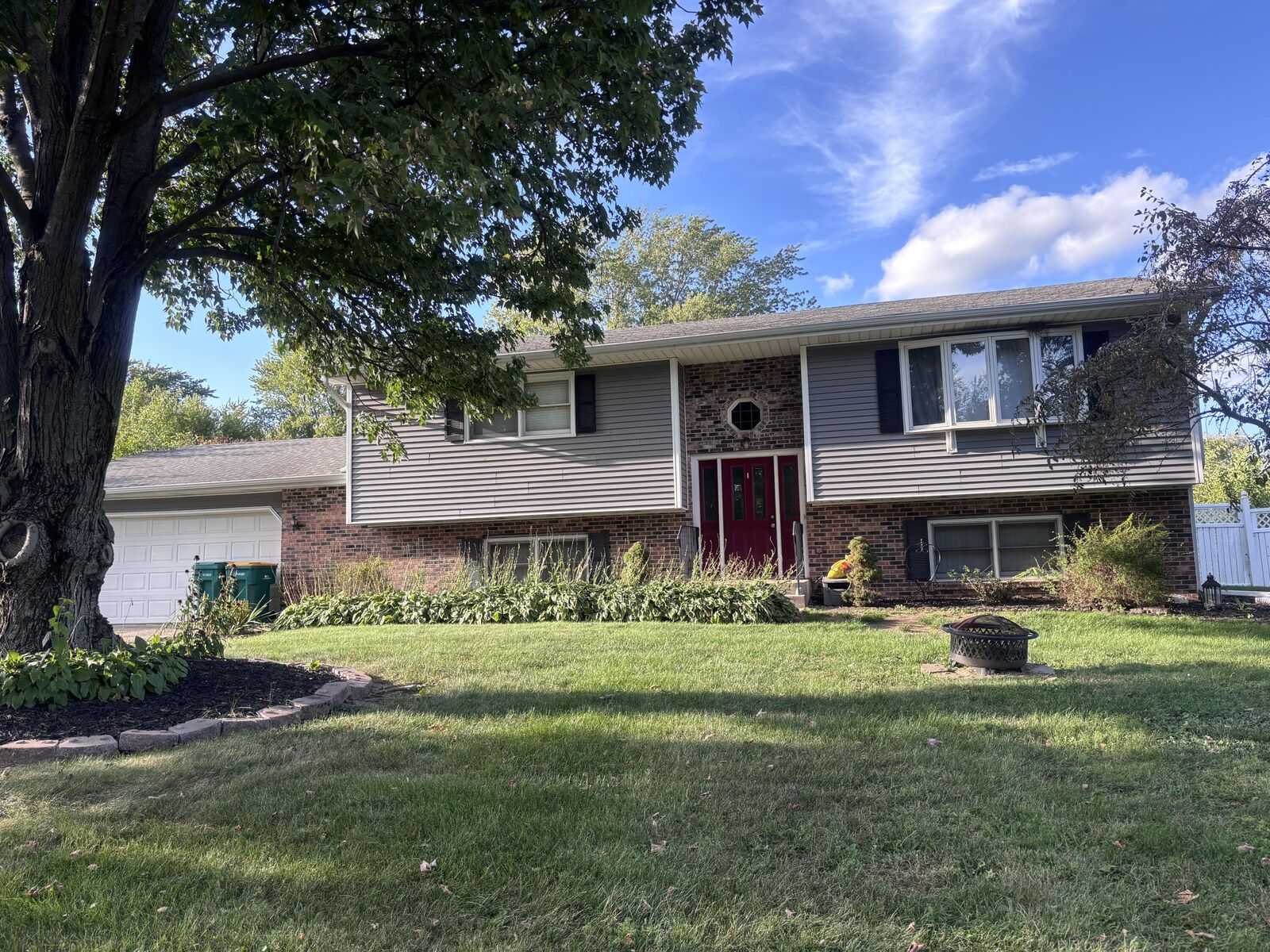 Property Photo: 3905 Colonial Drive IN 46383