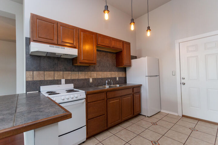 Property Photo: 525 Franklin Street 7 IN 46360