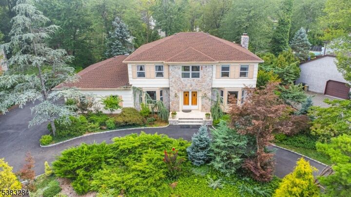 9 Puddingstone Way  Florham Park Boro NJ 07932 photo